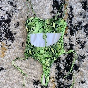 *SOLD OUT* Strappy cut out swimsuit in neon snake print 🩱